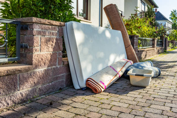 Best Residential Junk Removal  in Islandia, NY