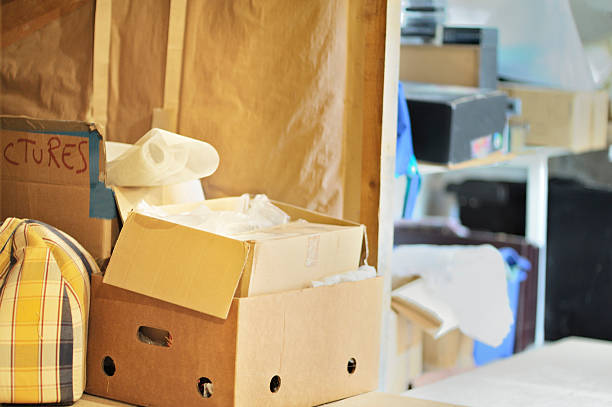 Best Commercial Cleanout Services  in Islandia, NY