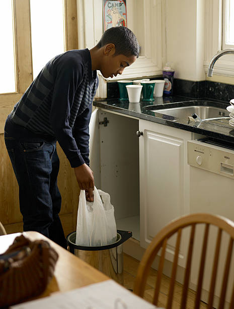 Best Commercial Cleanout Services  in Islandia, NY